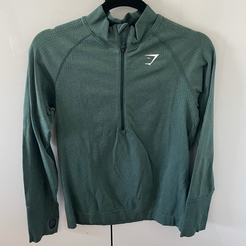 GYMSHARK long sleeve tee